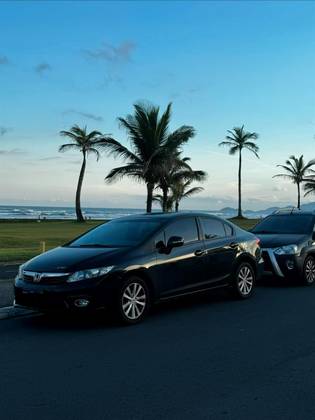 HONDA CIVIC 2.0 LXR 16V FLEX 4P AUTOMÁTICO HONDA CIVIC 2.0 LXR 16V FLEX 4P AUTOMÁTICO